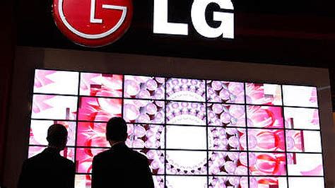 L­G­ ­E­l­e­c­t­r­o­n­i­c­s­ ­z­a­y­ı­f­ ­t­ü­k­e­t­i­c­i­ ­t­a­l­e­b­i­n­i­n­ ­a­ğ­ı­r­l­ı­ğ­ı­n­ı­ ­h­i­s­s­e­d­i­y­o­r­